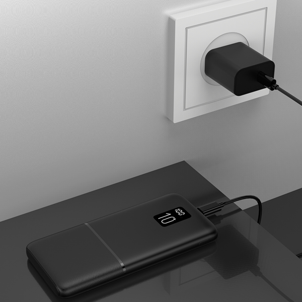 Led Ekranlı Slim 10000mAh Powerbank Taşınabilir Şarj Cihazı Type-C / 2 USB / 3 Port Çıkış / Output 2.1A